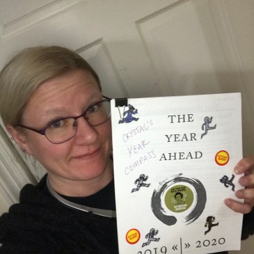 Crystal with Year Compass 2019-2020